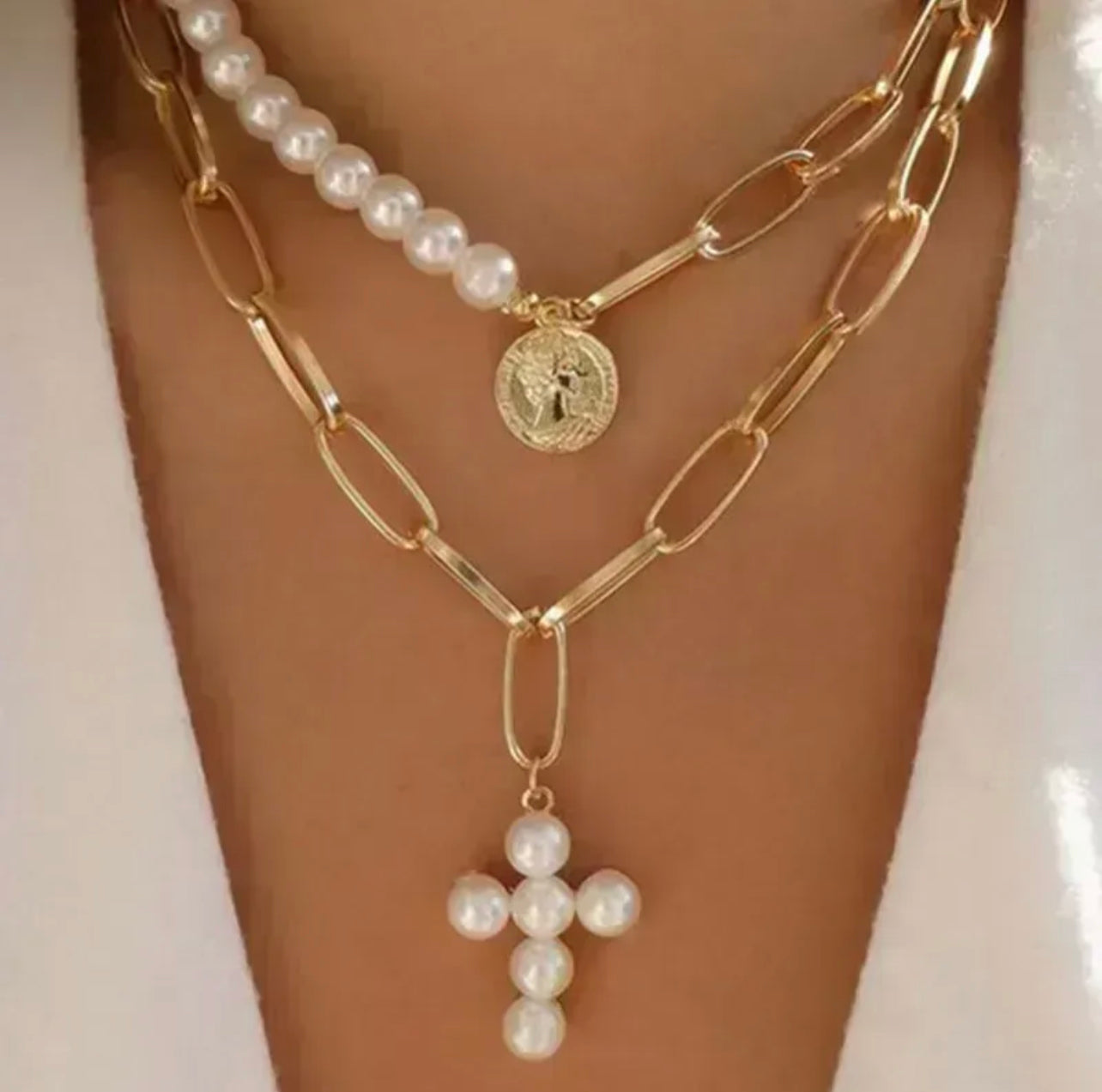 “Golden Pearl” Cross necklace