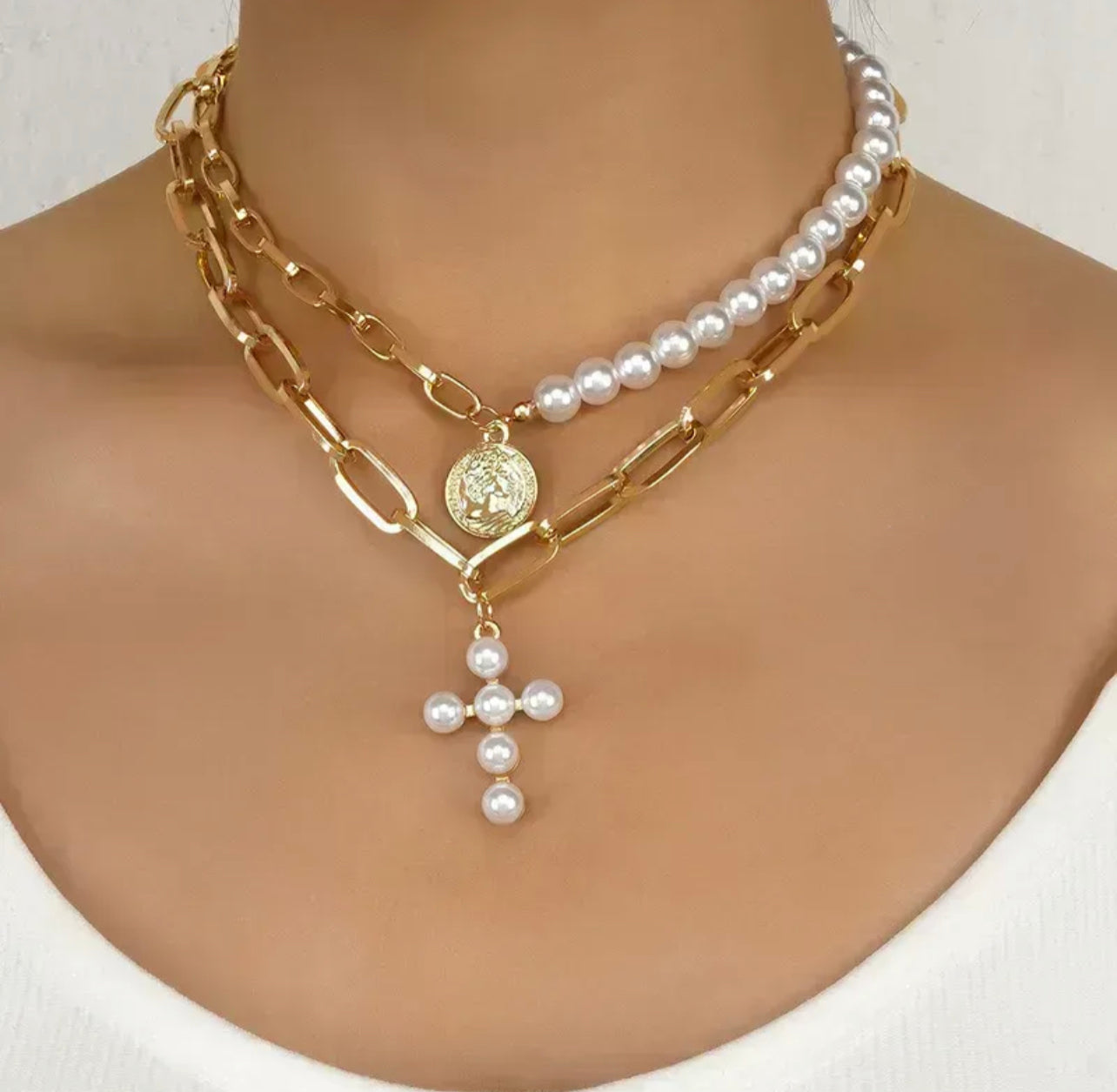 “Golden Pearl” Cross necklace