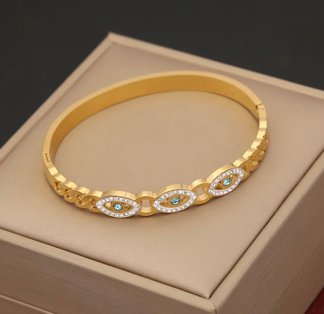 “Divine Eye Glam” Gold Evil Eye Bracelet