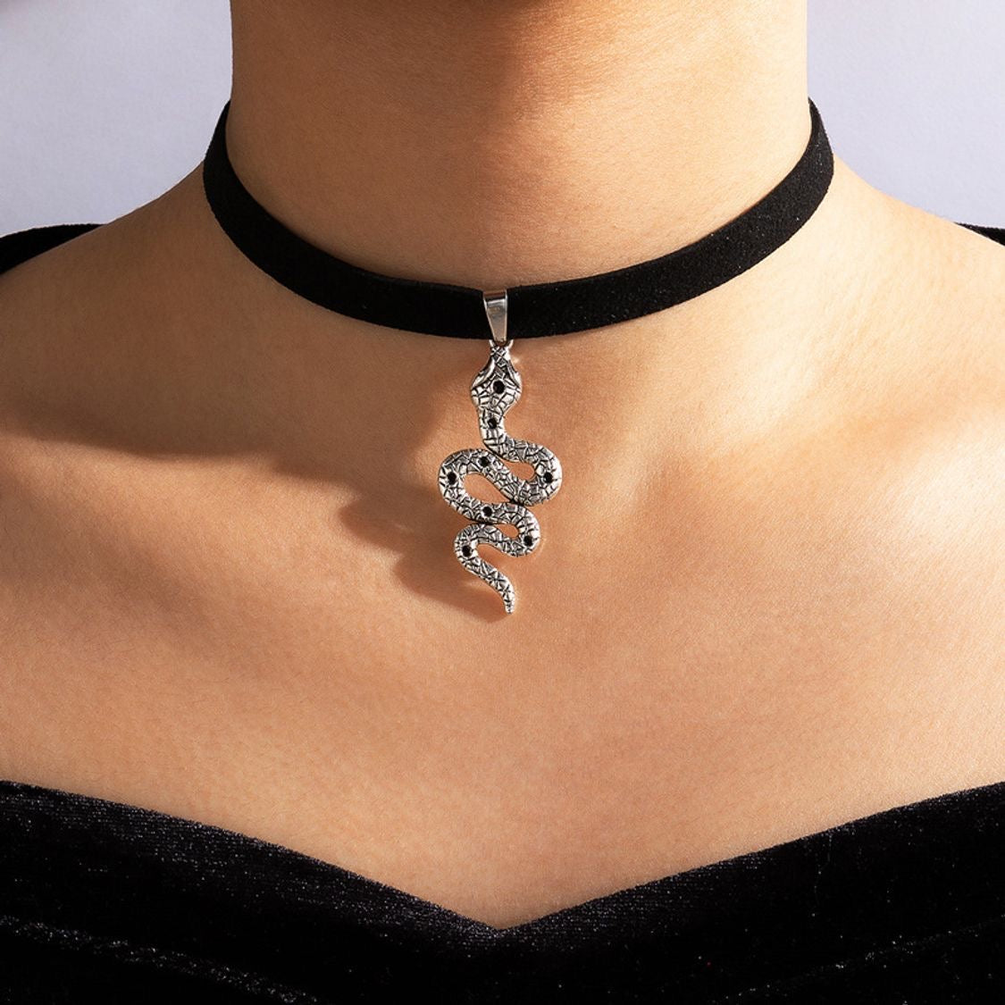 “Be Wise” Serpent Choker