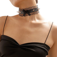 “Damsel” Choker (black)