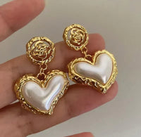 “Roma” Gold Pearl Heart Earrings