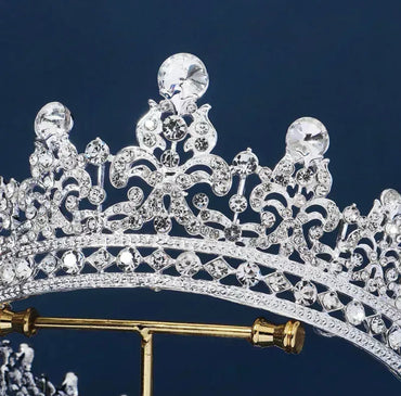 “Isabella” Silver Crown Tiara